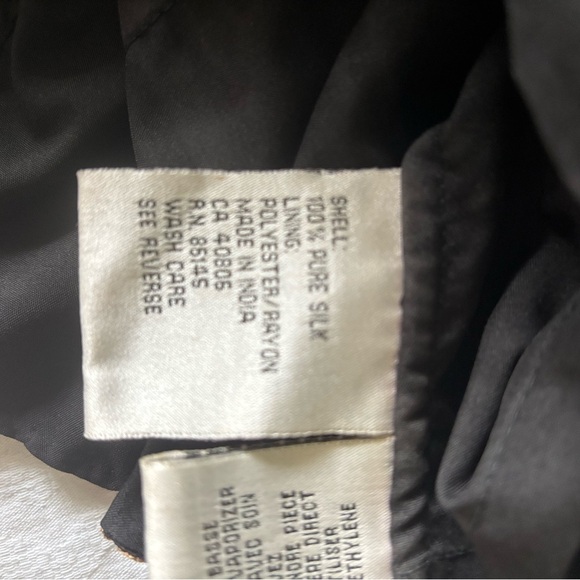 Multicolor Geometric Patterned Jacket - Picture 9 of 9